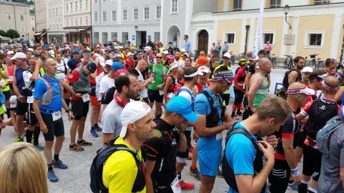 Marathon-Start mit Jürgen in Bildmitte